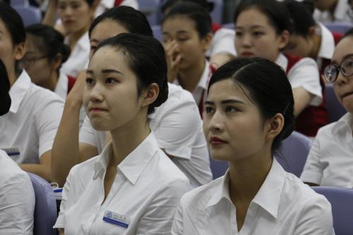 女生技校学什么专业比较好
