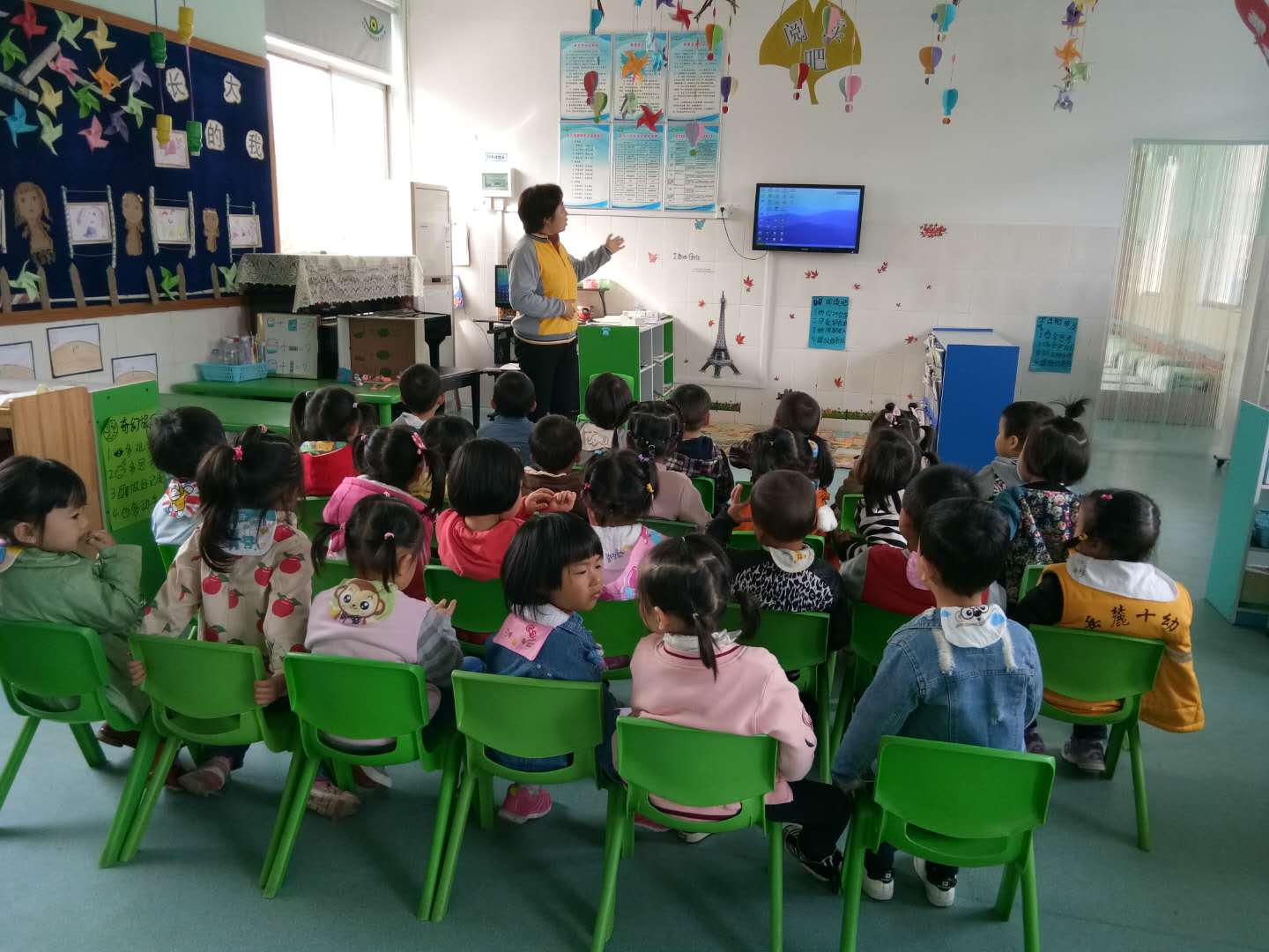 学前教育2.jpg