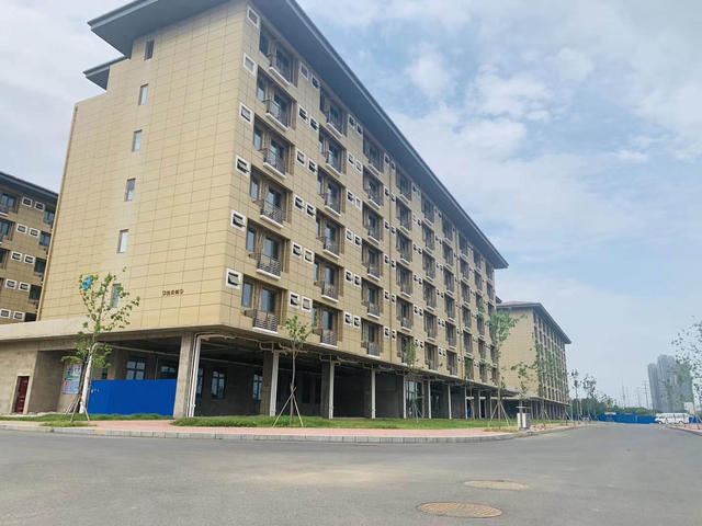 学校宿舍_已压缩.jpg