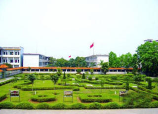 五年一贯制学校怎么报名